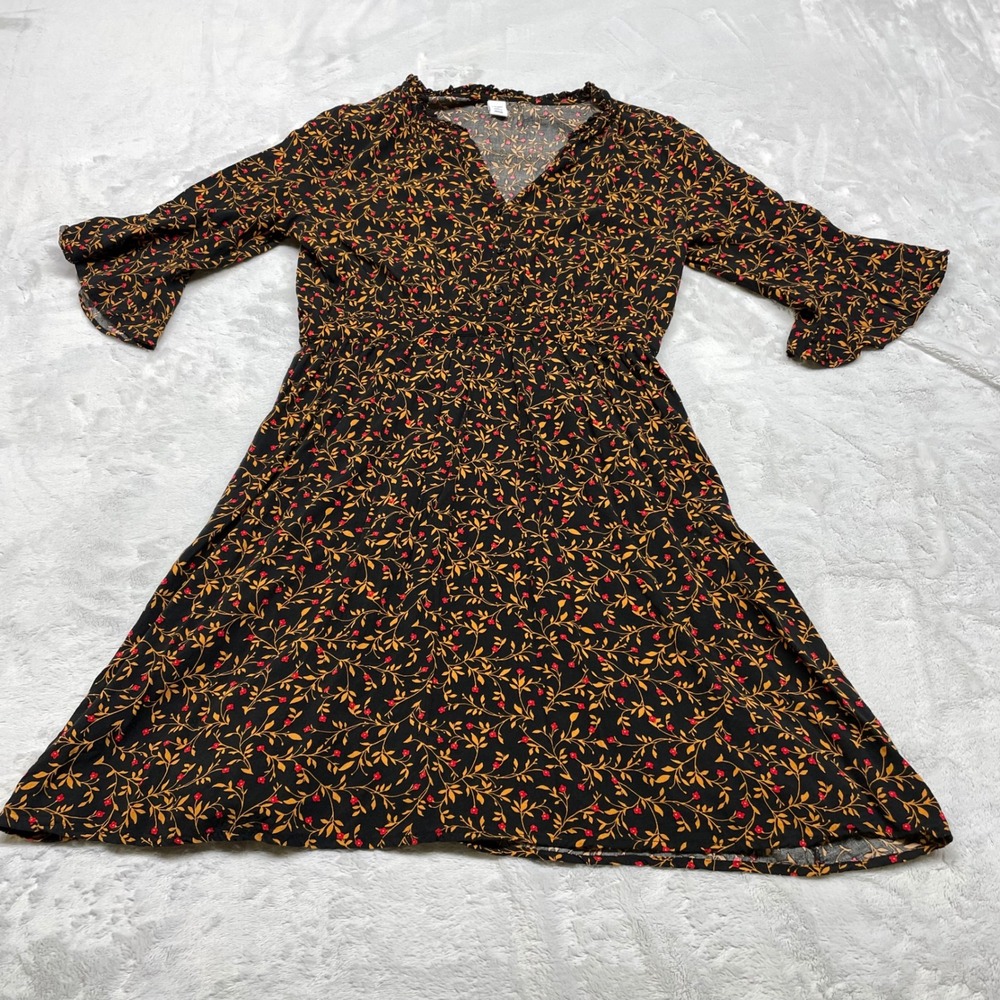 Old Navy LS Henley Waist Womens Dress M Petite Black Rayon Floral Ruffle Neck